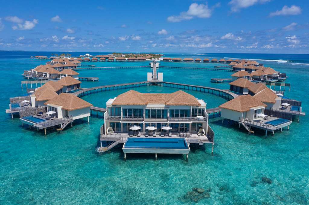 RADISSON BLU RESORT MALDIVES-guestroom-Pool,Suite,Luxury Travel,Ocean,View from above,Exterior View of Building.jpg