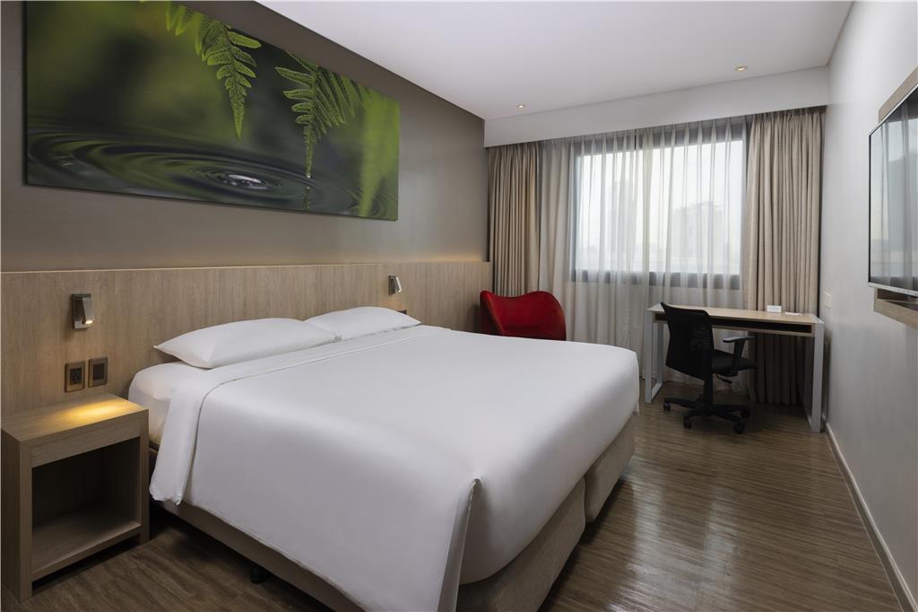 PARK INN NORTH EDSA-guestroom-Guest Room,On-Site.jpg