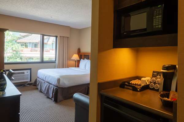 Suite - Blackcomb Lodge Whistler