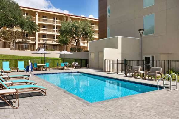Pool - La Quinta Inn Gainesville - I-75, Exit 387