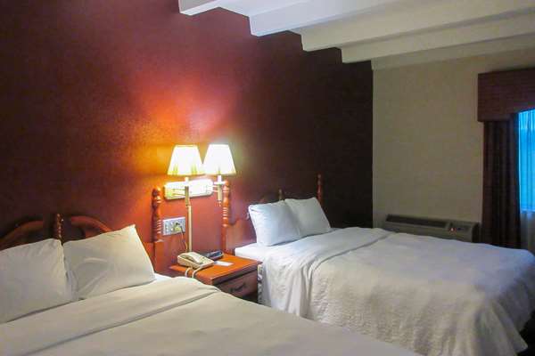  - Rodeway Inn Zanesville - I-70, Exit 160