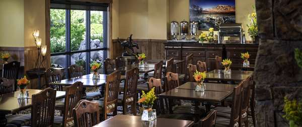 Restaurant - Creekside Inn Bishop