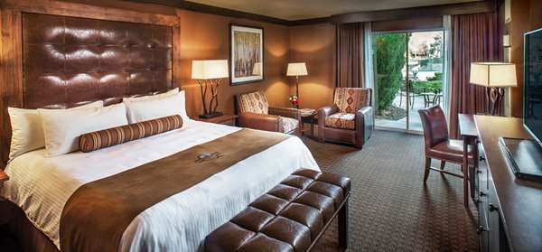  - Creekside Inn Bishop