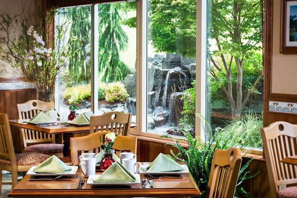 Restaurant - Olympic Lodge Port Angeles