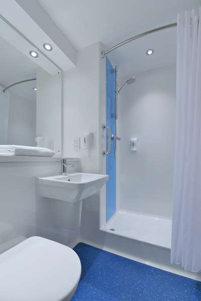 Guest Room,Bathroom,On-Site