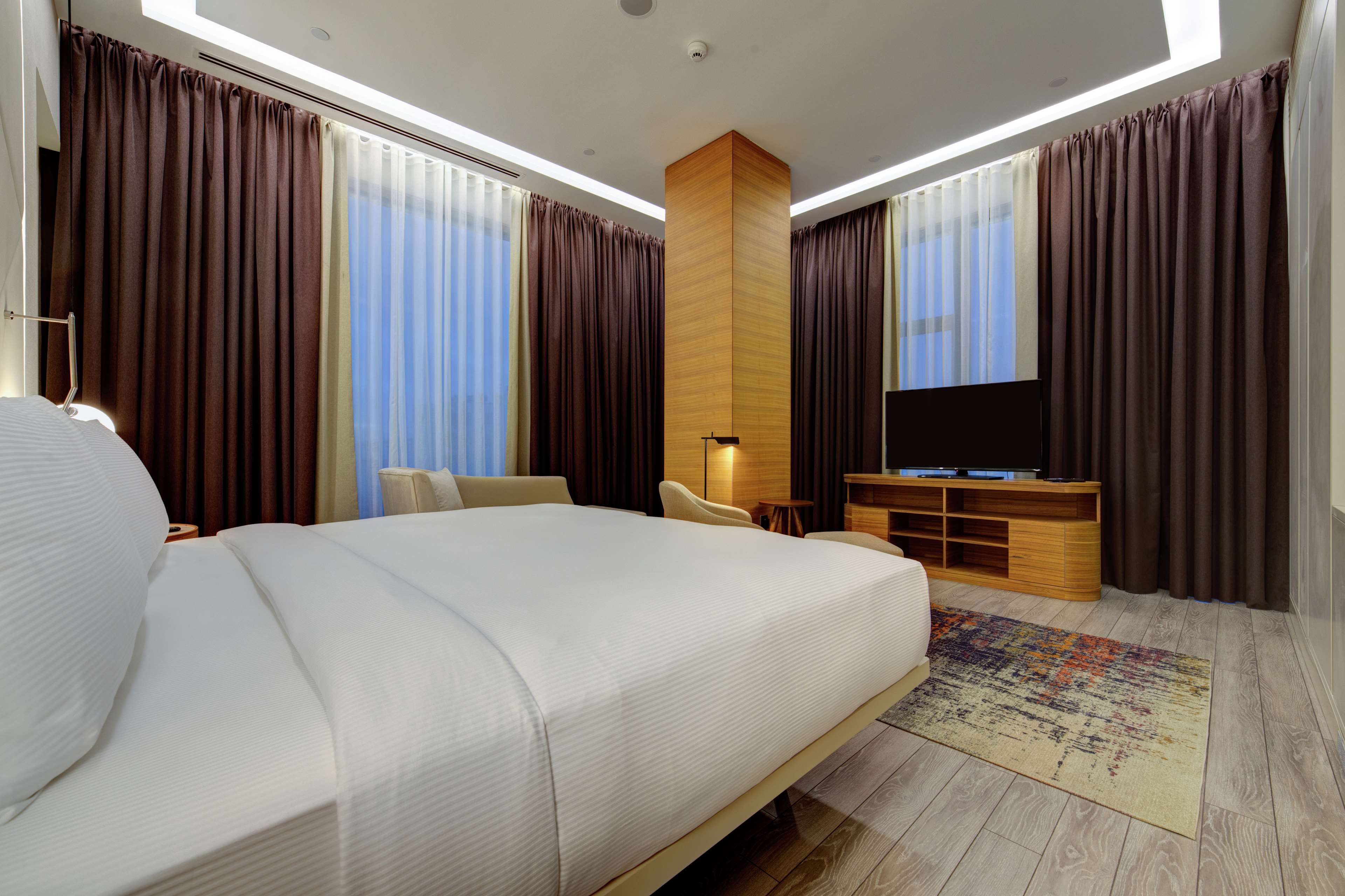 Doubletree By Hilton Adana Room Type - KING ONE BEDROOM SUITE Doubletree By Hilton Adana Room Type - KING ONE BEDROOM SUITE