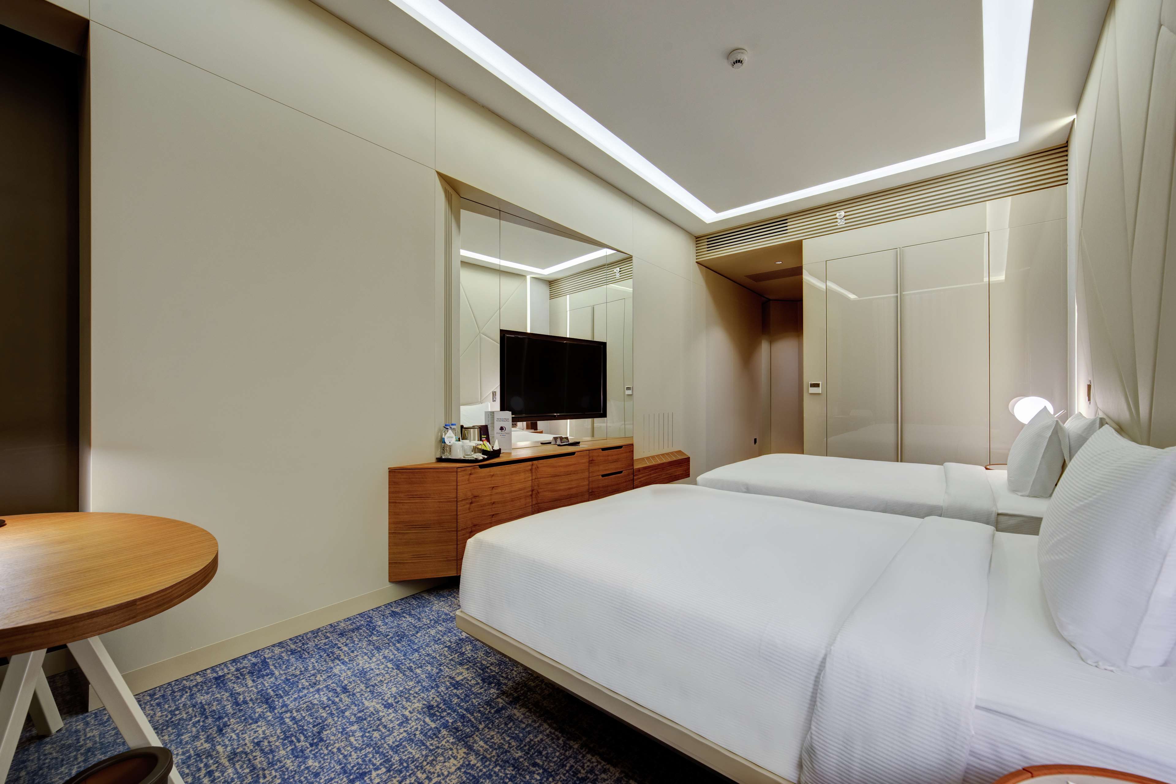 Doubletree By Hilton Adana Room Type - TWIN GUEST ROOM