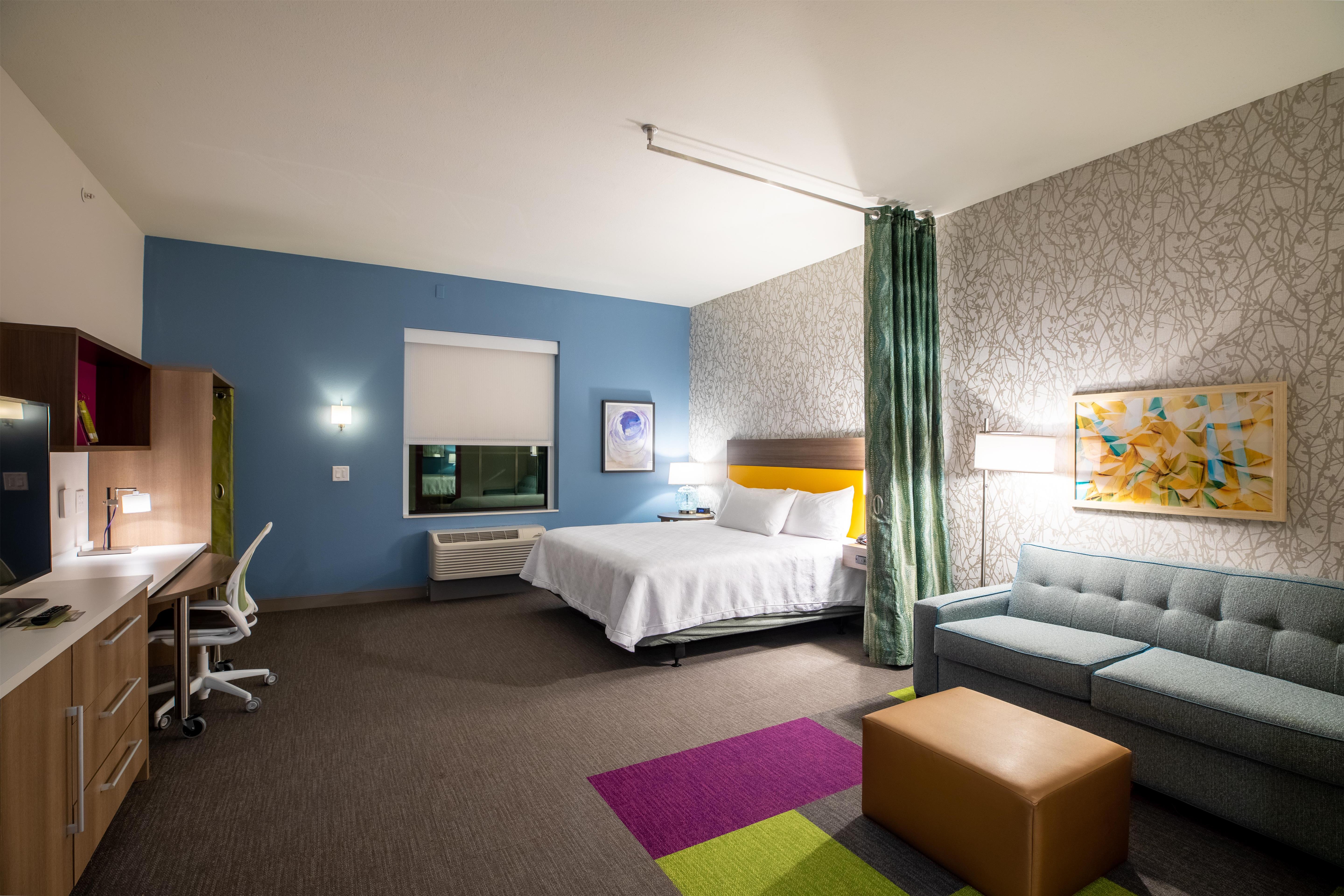 Home2 Suites by Hilton Jekyll Island Room Type - 1 KNG STUD NSMK OCEANVIEW