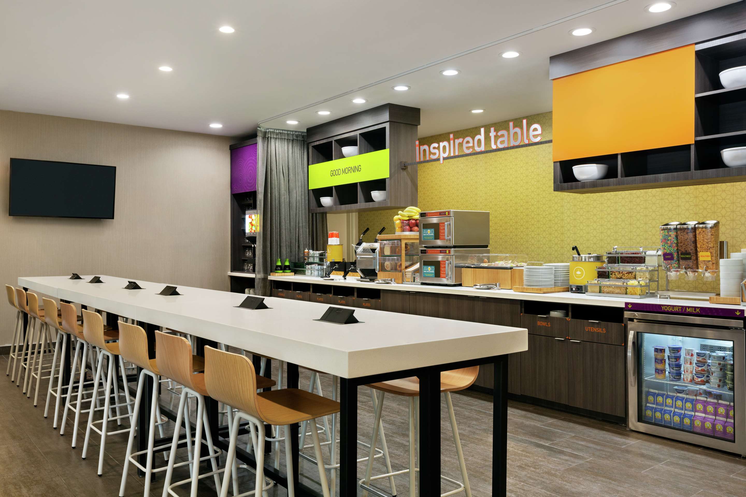 Breakfast Area | Home2 Suites by Hilton Houston-Pearland