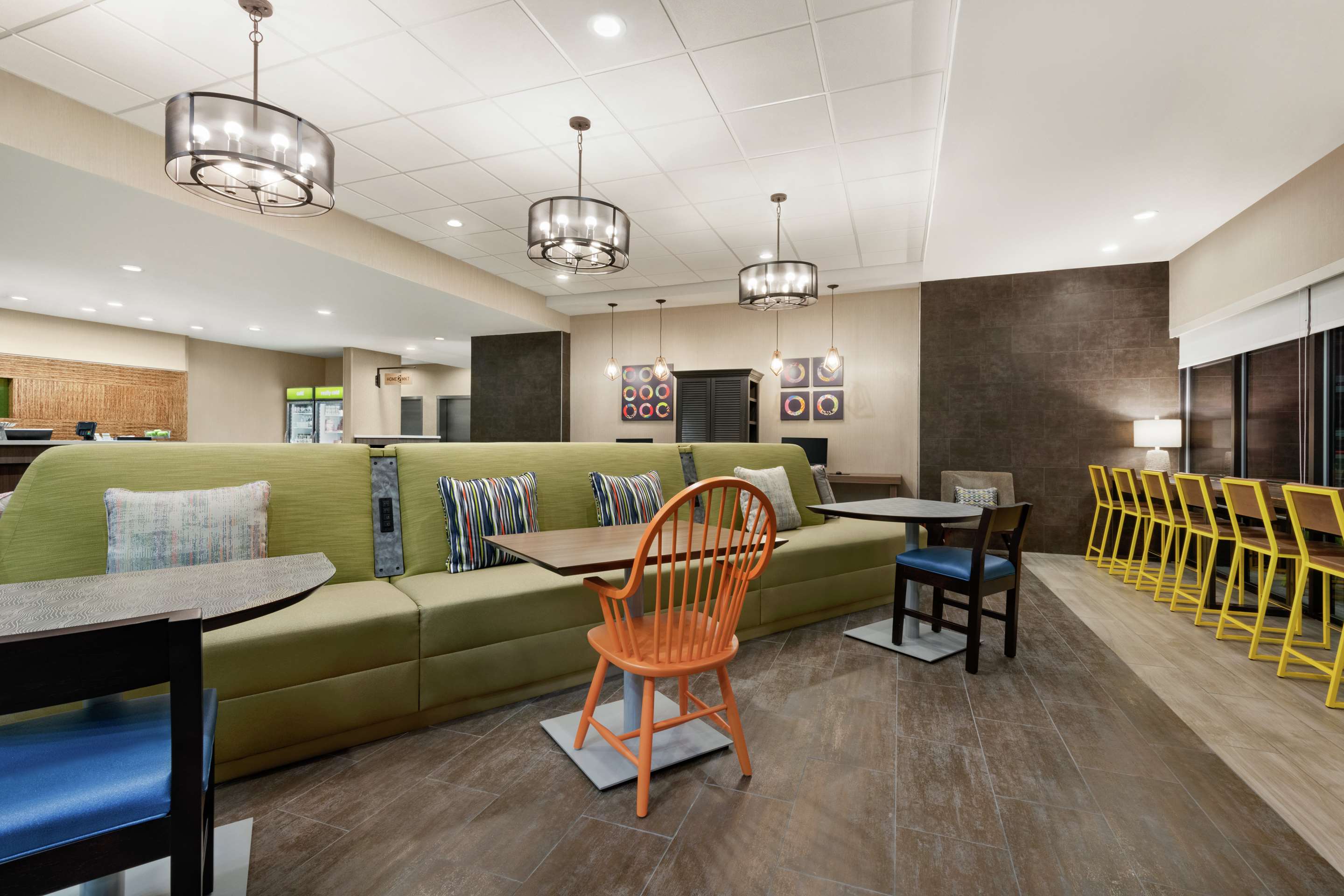 Lobby | Home2 Suites by Hilton Houston-Pearland