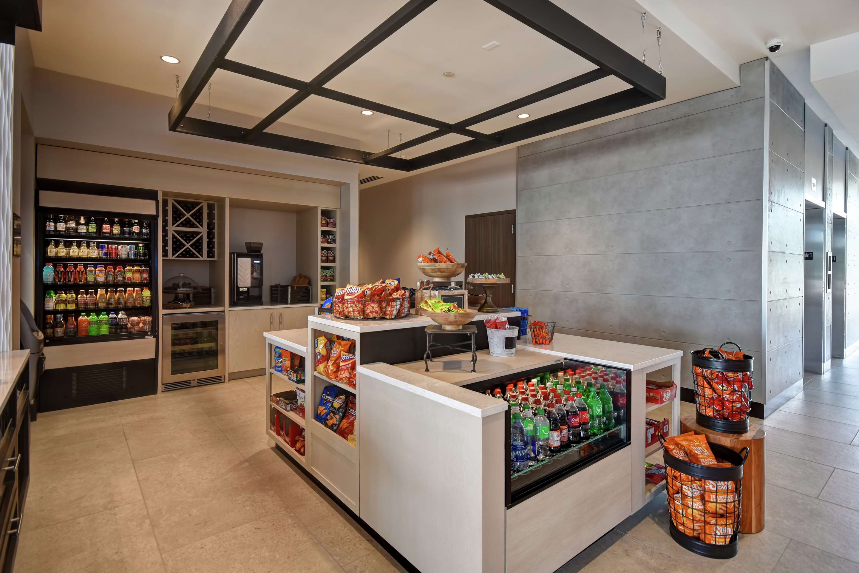 Restaurant | Hilton Garden Inn Lansing West, Mi