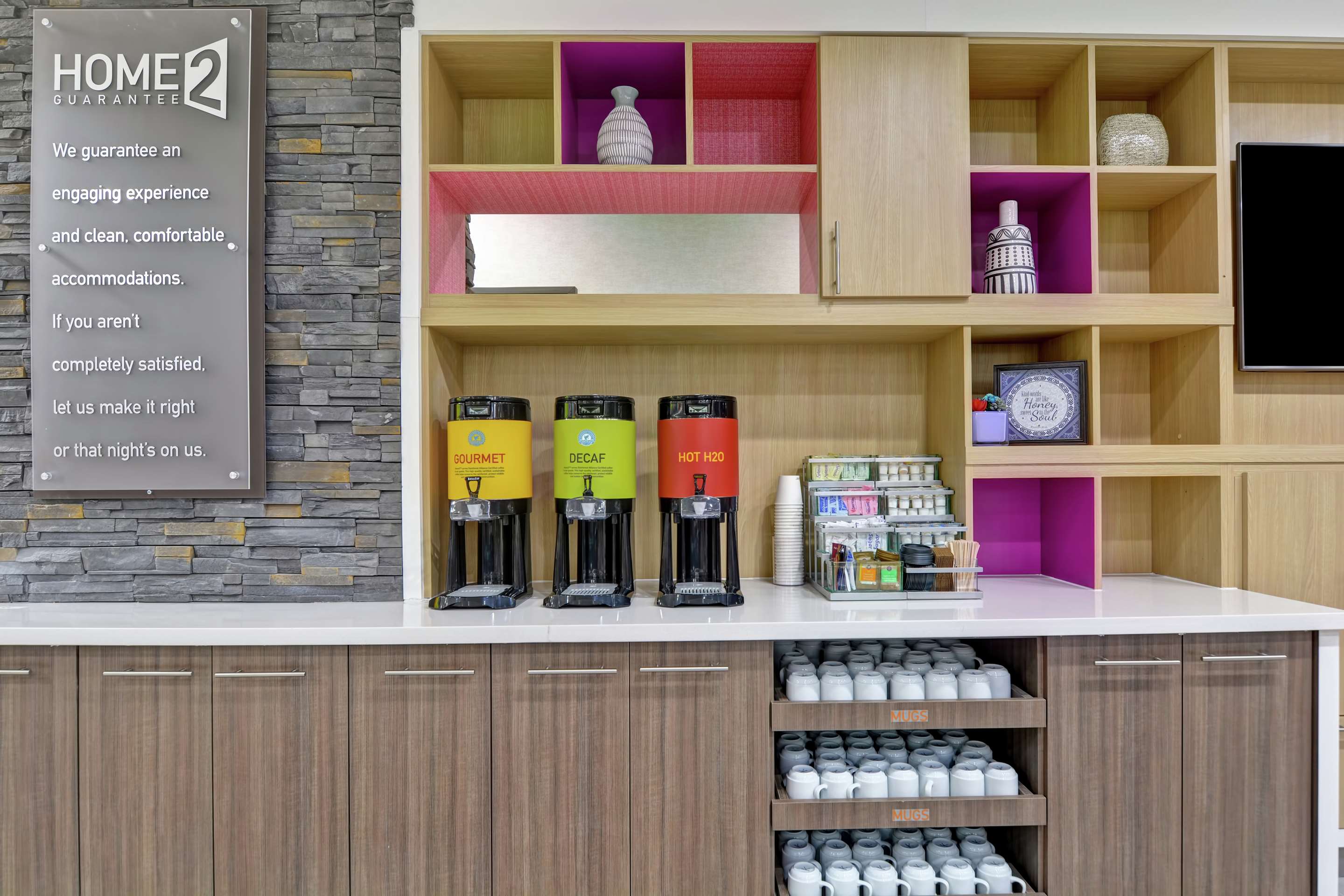 Lobby | Home2 Suites by Hilton Pecos
