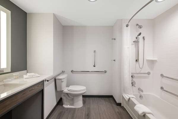  - Hilton Garden Inn Monaca - I-376, Exit 39