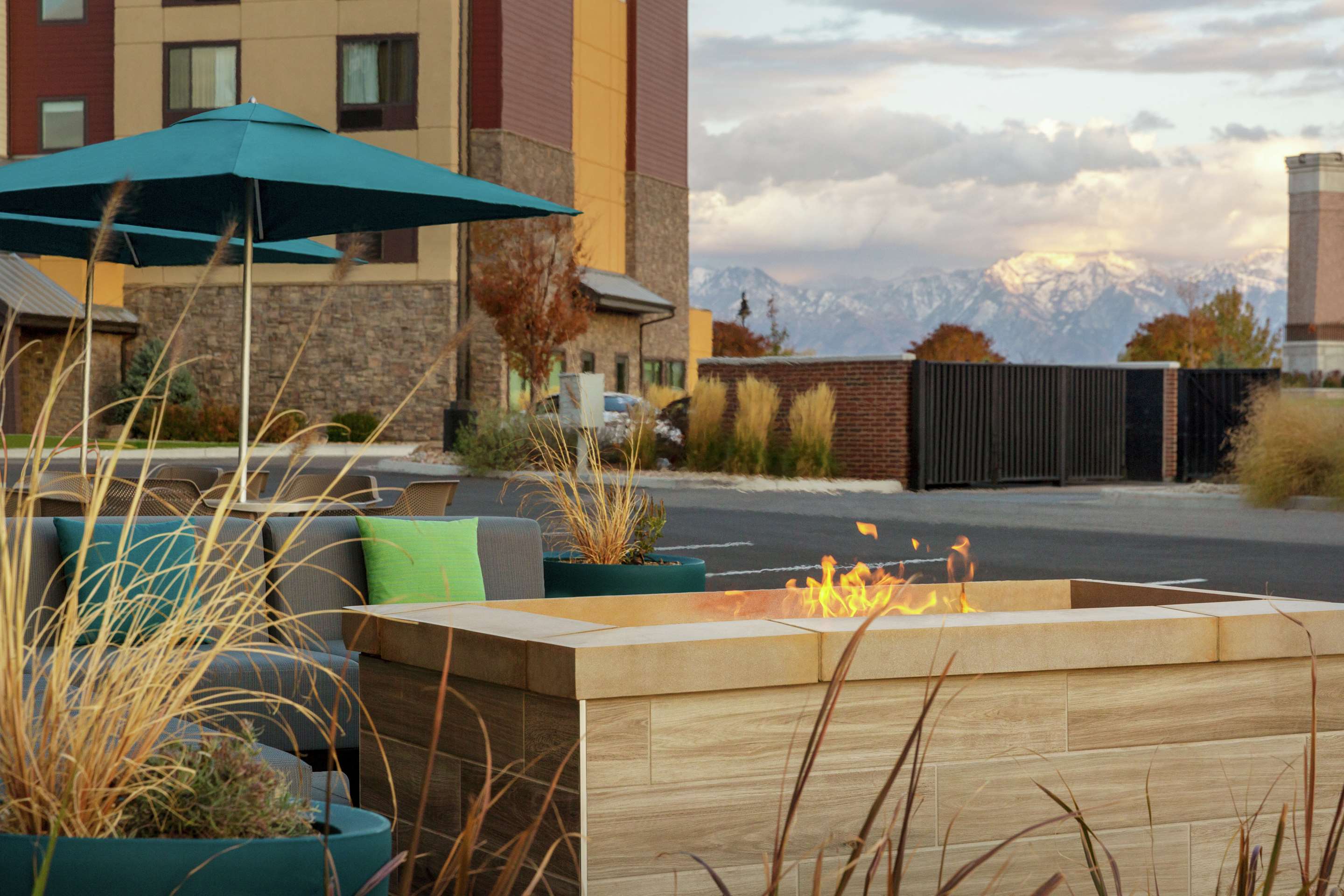 Exterior | Hampton Inn West Valley Salt Lake City