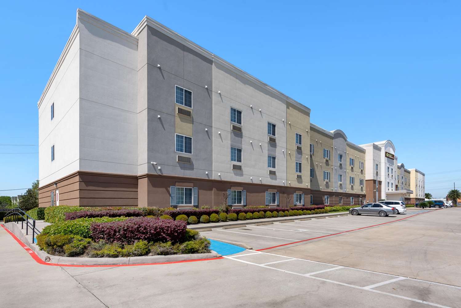 Extended Stay America Suites IAH Airport Houston, TX See Discounts
