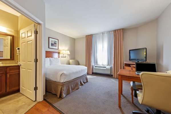  - Extended Stay America Suites IAH Airport Houston