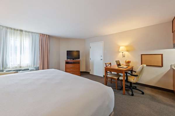  - Extended Stay America Suites IAH Airport Houston