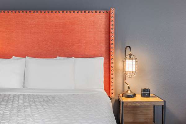  - La Quinta Inn Lewisville