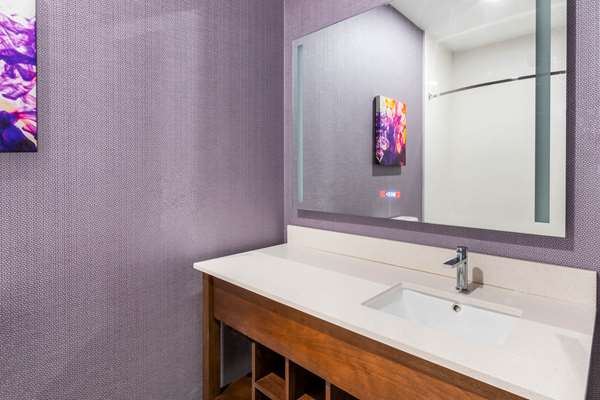  - La Quinta Inn Lewisville