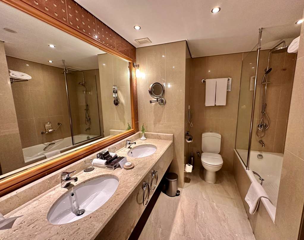 STEIGENBERGER NELSON VILLAGE-guestroom-Guest Room,On-Site.jpg