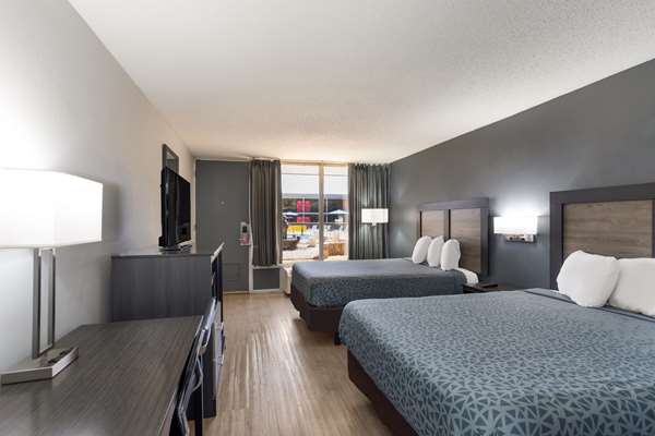  - Econo Lodge Cave City - I-65, Exit 53