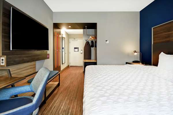  - Tru by Hilton Cincinnati Airport South Florence