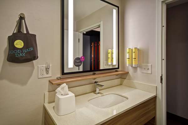  - Tru by Hilton Cincinnati Airport South Florence