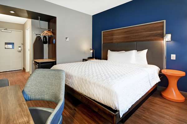  - Tru by Hilton Cincinnati Airport South Florence