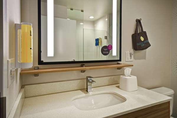  - Tru by Hilton Cincinnati Airport South Florence