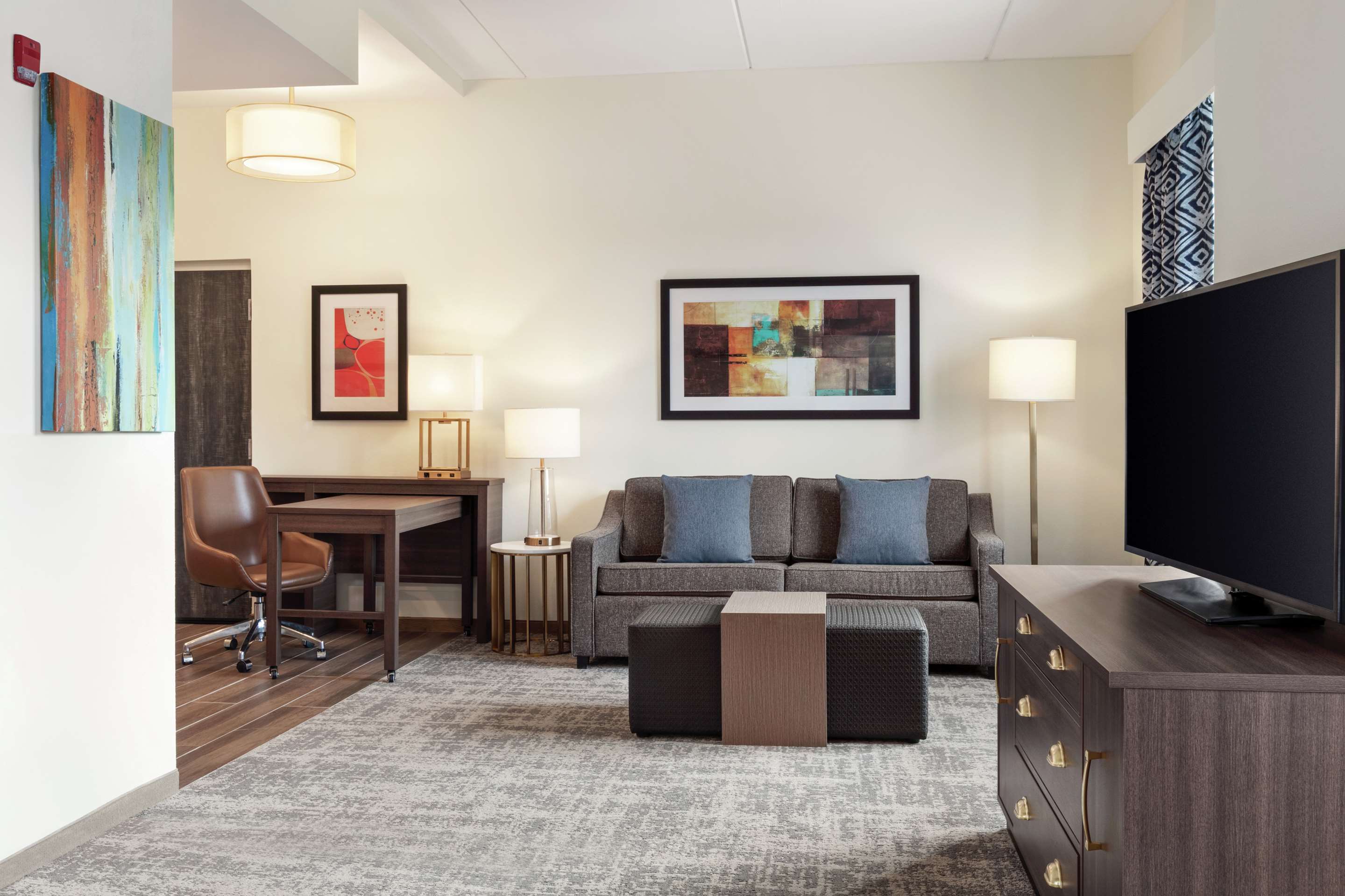 Guest room