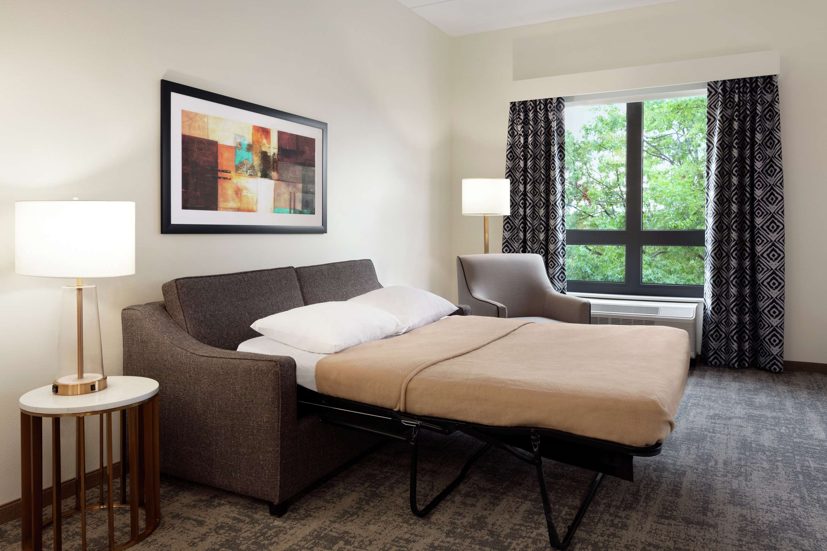 Guest room