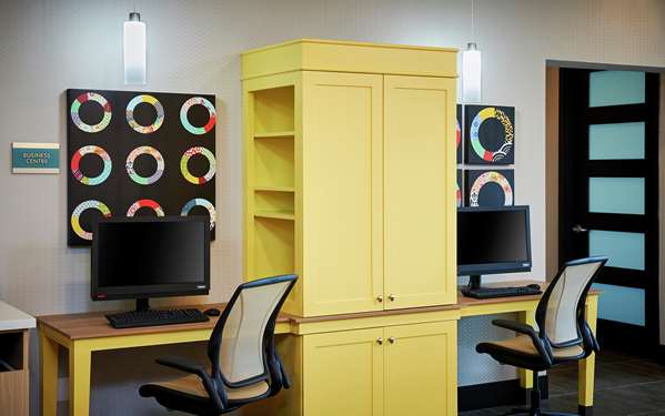 Conference Area - Home2 Suites by Hilton Brantford