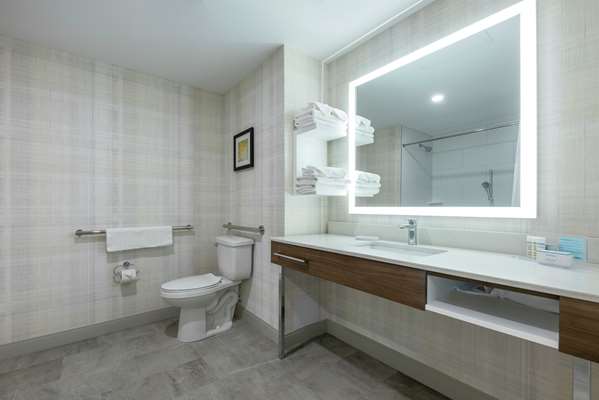  - Hampton Inn & Suites Charlottetown