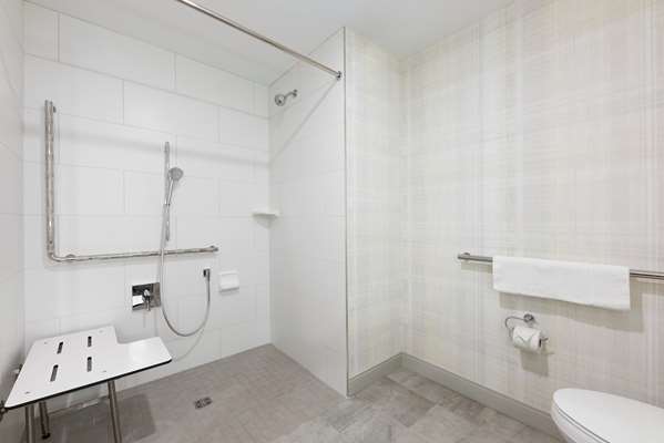  - Hampton Inn & Suites Charlottetown