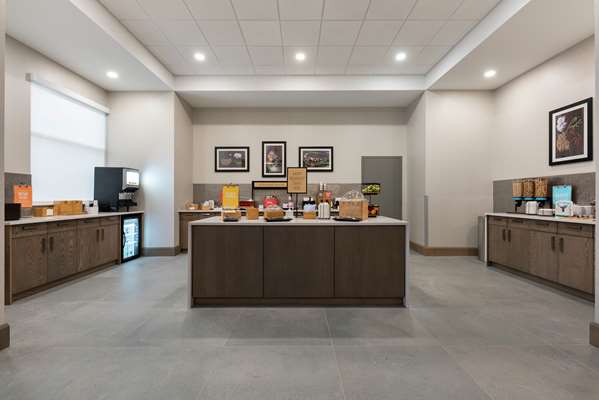 Amenities - Hampton Inn & Suites Charlottetown