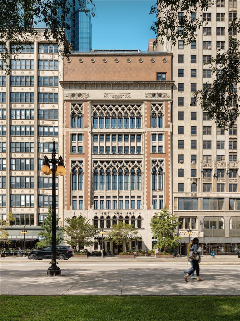 Chicago Athletic Association Hotel