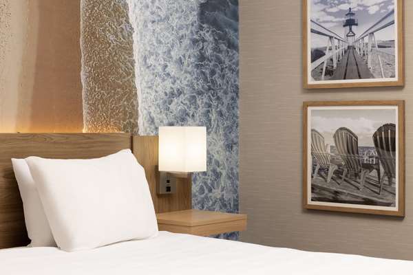 2 Queen Beds, Non-Smoking, Microwave And Mini-Refrigerator, Wi-Fi, Shower Only, Full Breakfast
