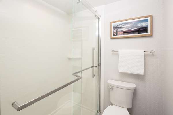 2 Queen Beds, Non-Smoking, Microwave And Mini-Refrigerator, Wi-Fi, Shower Only, Full Breakfast