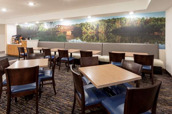 Amenities - GrandStay Hotel & Suites Rock Valley