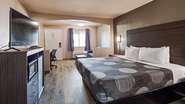  - SureStay Hotel by Best Western Olathe - I-35, Exit 218