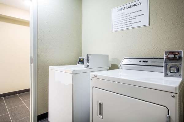 Amenities - Travelodge Wahpeton