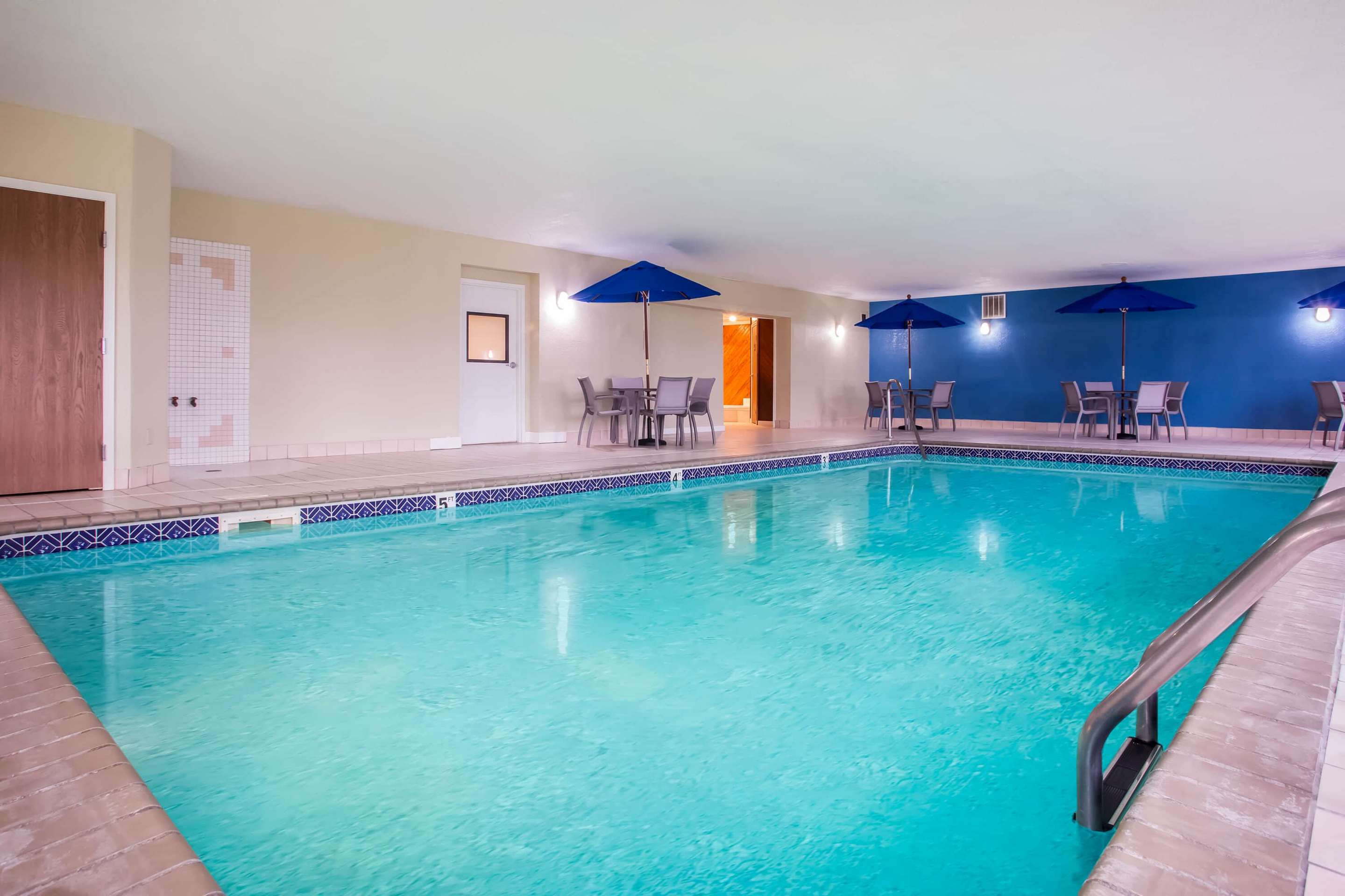 Pool | Travelodge by Wyndham Wahpeton