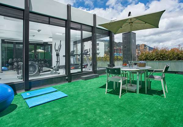 100 Luxury Suites by Preferred