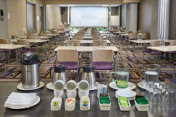 100 Luxury Suites by Preferred