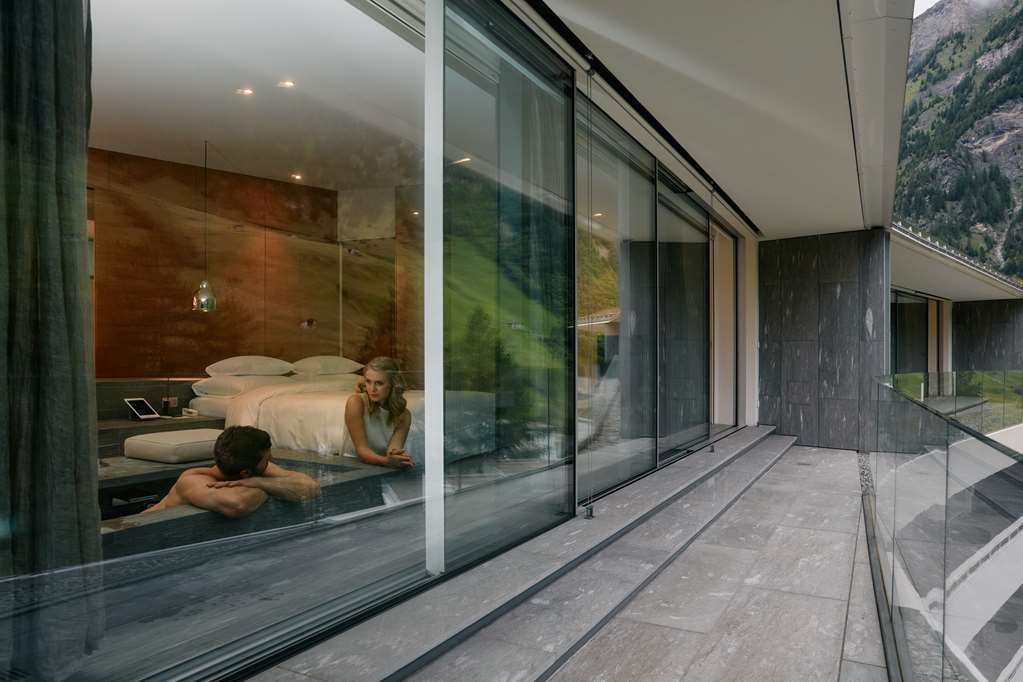 7132 HOTEL LVX - Photo 3