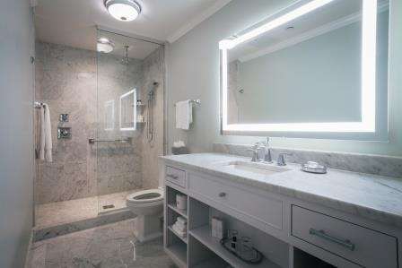  - Bienville House Hotel New Orleans