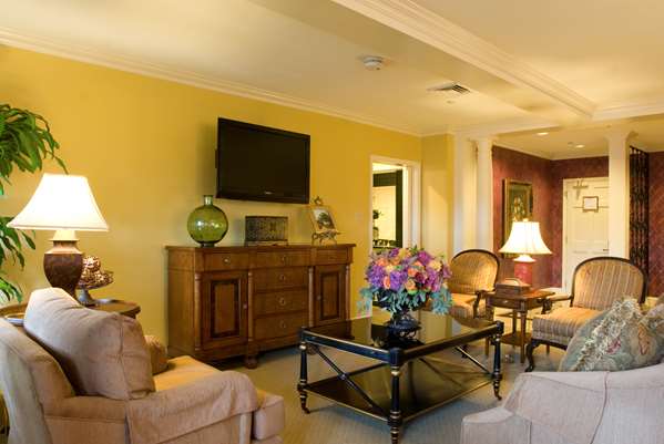 Suite - Bienville House Hotel New Orleans