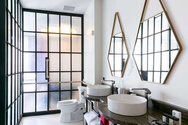 Suite - Bobby Hotel Downtown Nashville