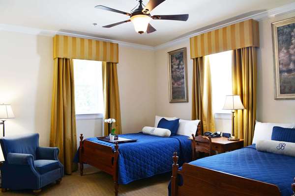  - Historic Boone Tavern Hotel & Restaurant Berea