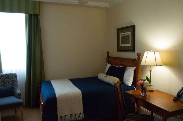  - Historic Boone Tavern Hotel & Restaurant Berea